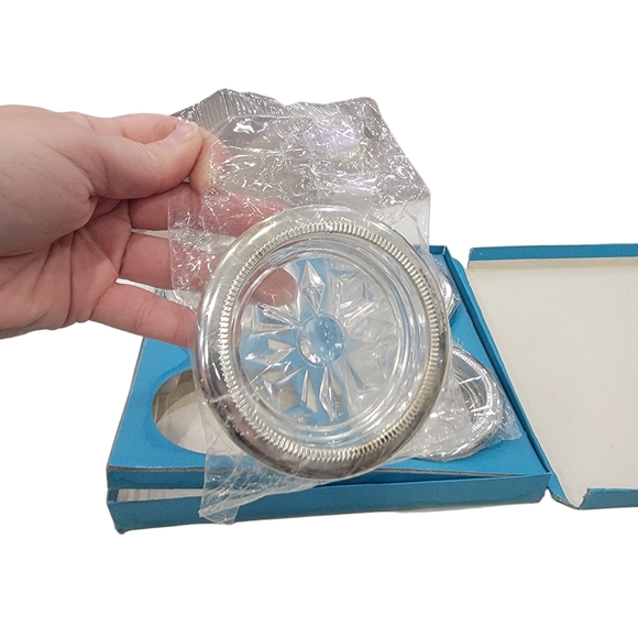Birks Vintage Coasters Set of 4 in Original Box Glass & Silver Plate / Ashtrays - Picture 5 of 16